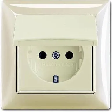 P.PESA KAANEGA RAAMIGA ABB IP44 BEEŽ BASIC55