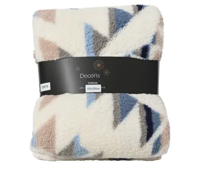 PLEED 200X150CM MUSTRIGA